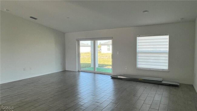 Photo - 213 NW 9th St