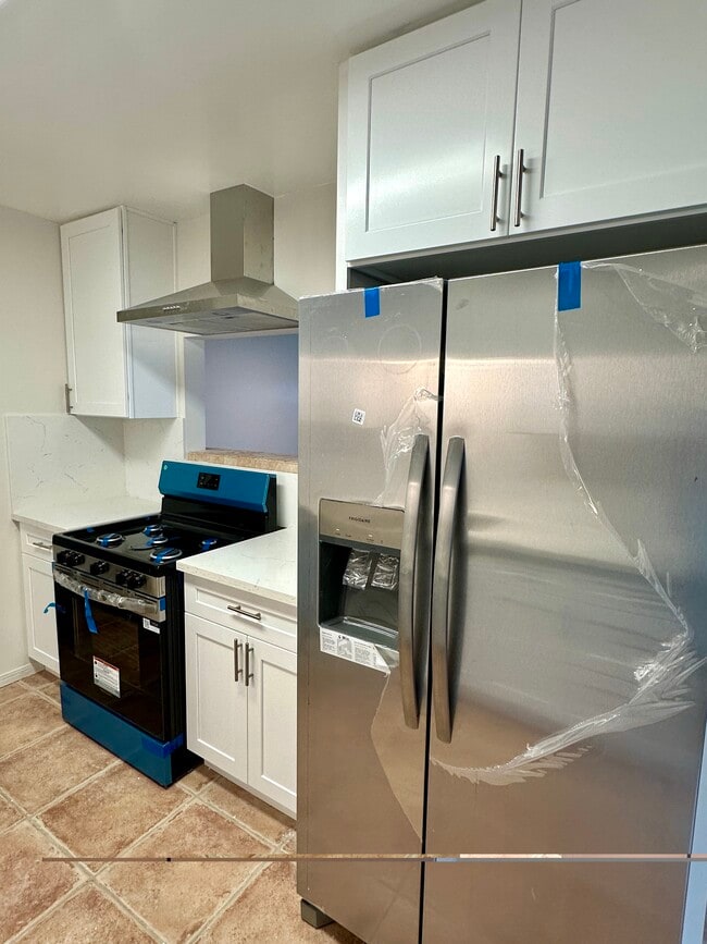 Photo - 1033 Pearl St Unit Front