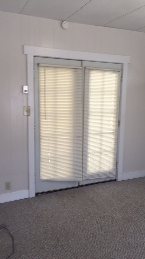 Photo - PRELEASING: 4 bdrm/1bath Sunny York Neighborhood home!