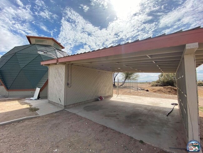 Photo - 1403 Orchard Rd