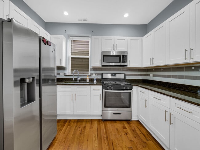 2610 W 38th St Unit 2