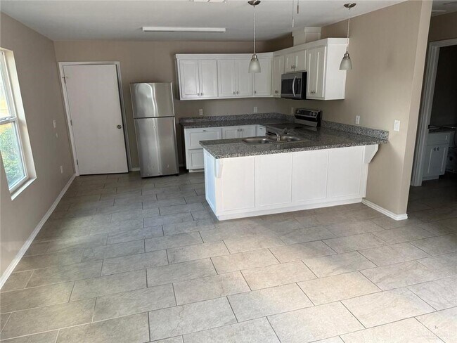 906 E Tom Landry St Unit 1