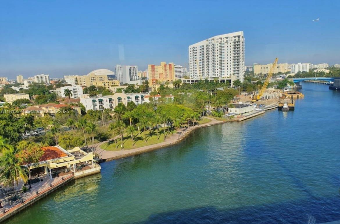 Photo - 242 SW 4th Ave (Miami, FL)