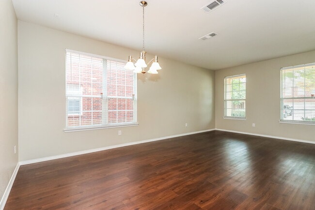 Photo - 1508 Merryvale Ct