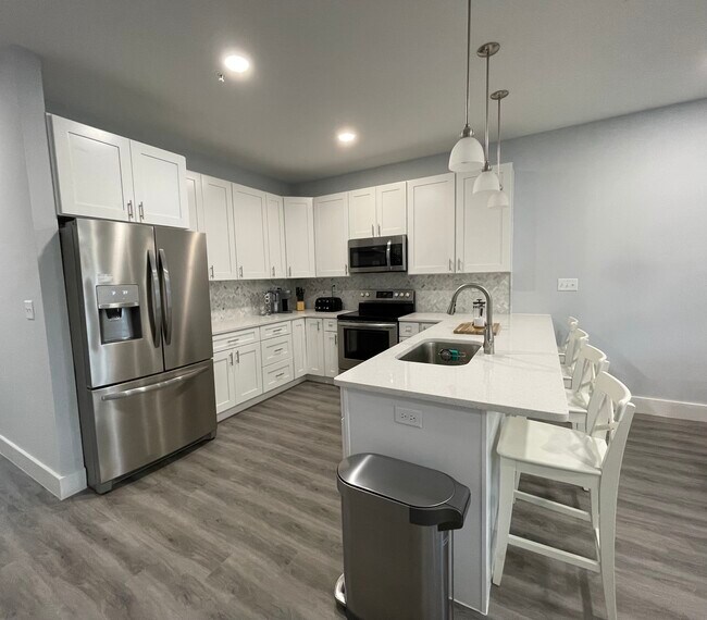 Photo - 2226 Joan Ave