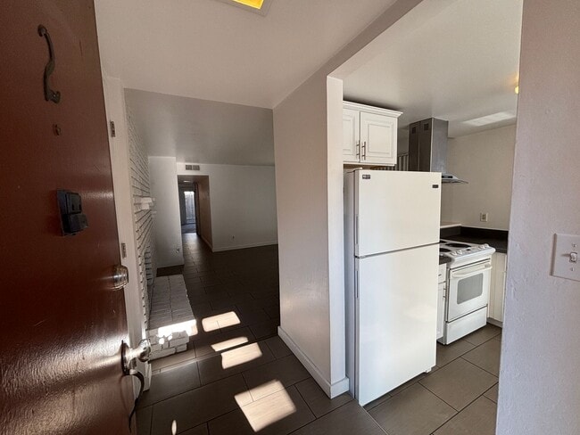 Photo - Cute Midtown Unit! Unit 2