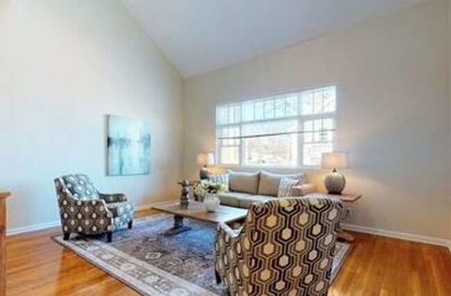 Photo - Charming 5 Bedroom