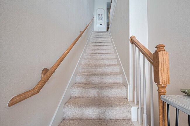 Photo - 24 Versante Ct