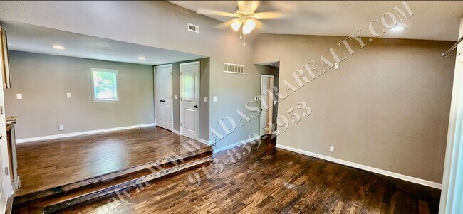 Photo - Nice Updated 3 Bed, 1 Bath in KCK-Availabl...