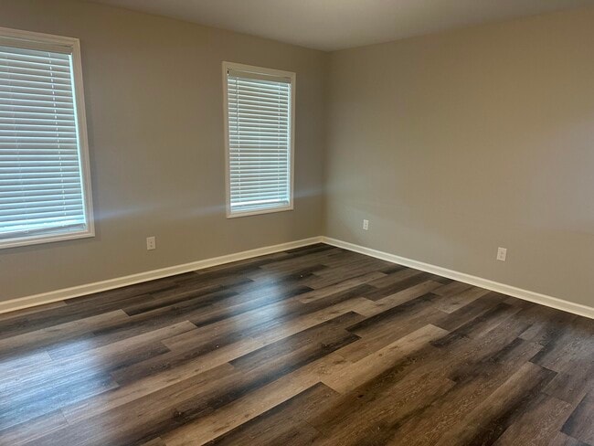 Photo - 2040 Dolly Dr