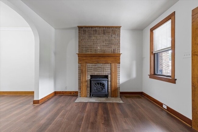 Photo - 3033 Brentwood Ave