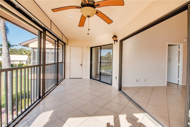 Photo - 15493 Admiralty Cir Unidad 10