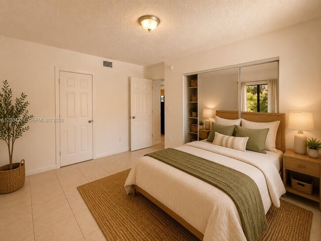 Photo - 2775 W 61st St Unit 102