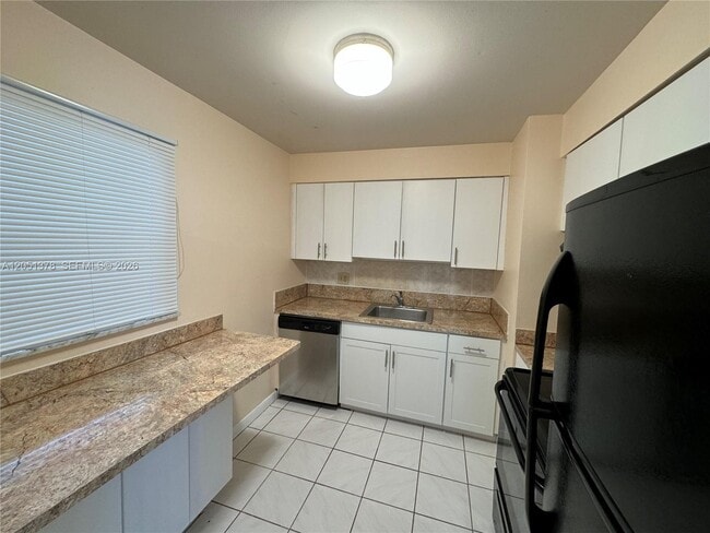 Building Photo - 6505 Winfield Blvd Unit B-2