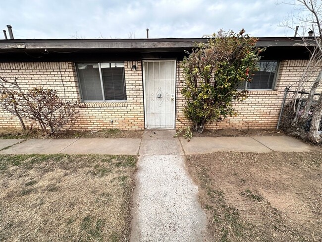 Photo - 3211 Morris St NE Unit 2