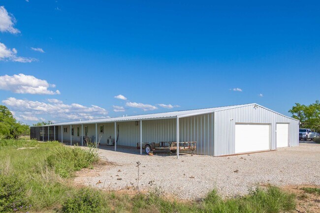 Photo - Large Country Home on Acreage with Access to Fishing