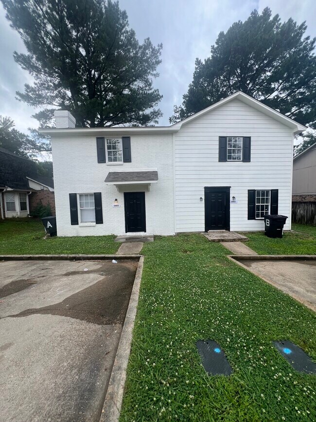 Photo - 2802 Jamestown Way Townhome
