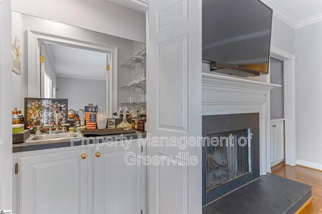 Photo - 110 Kilkenny Ct