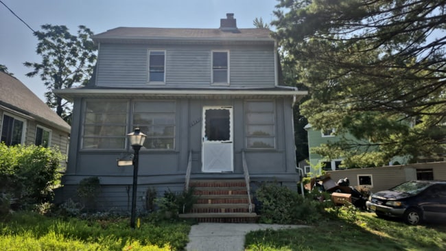 Photo - 4745 Blythin Rd