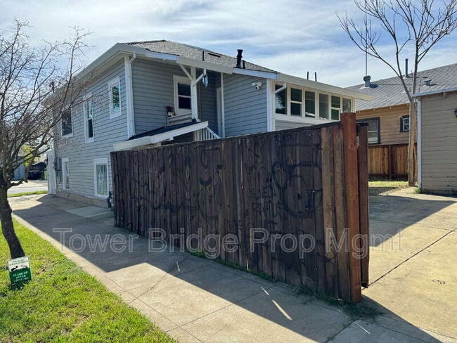 Photo - 3897 7th Ave