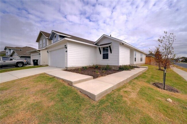 Photo - 108 White Dunes Dr