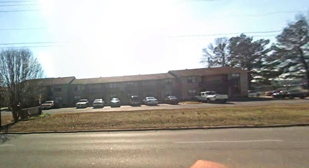 Regency West Apartments - Regency West Apartments