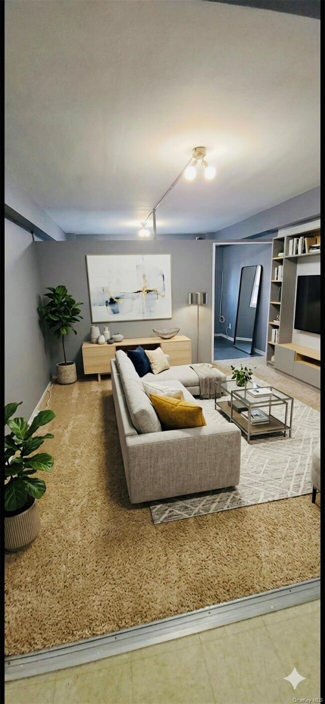 Photo - 89-15 Parsons Blvd Unit W6B