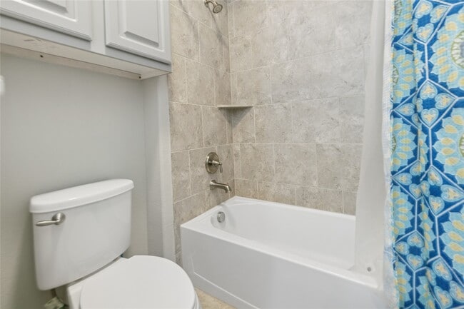 Photo - 9018 Meacom Dr