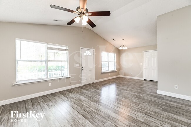 Photo - 118 Wilton St