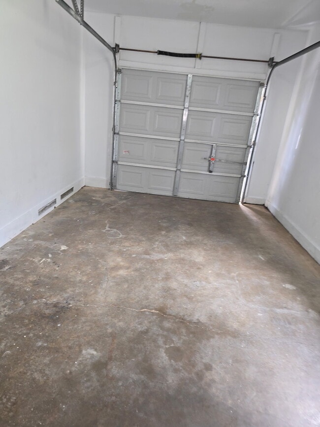 Photo - 1824 S Fleishel Ave
