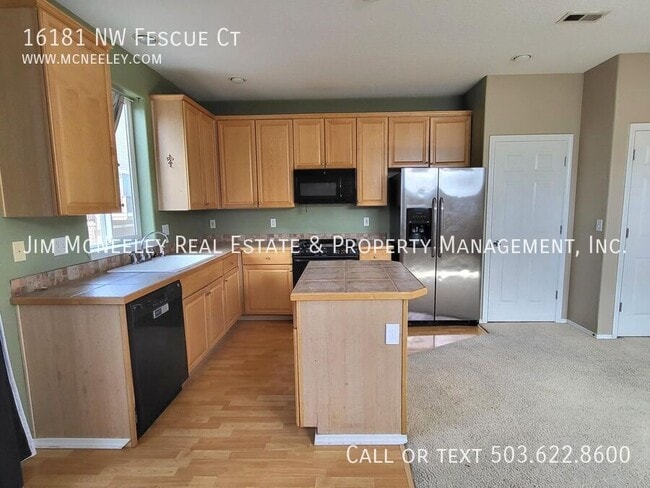 Photo - 16181 NW Fescue Ct