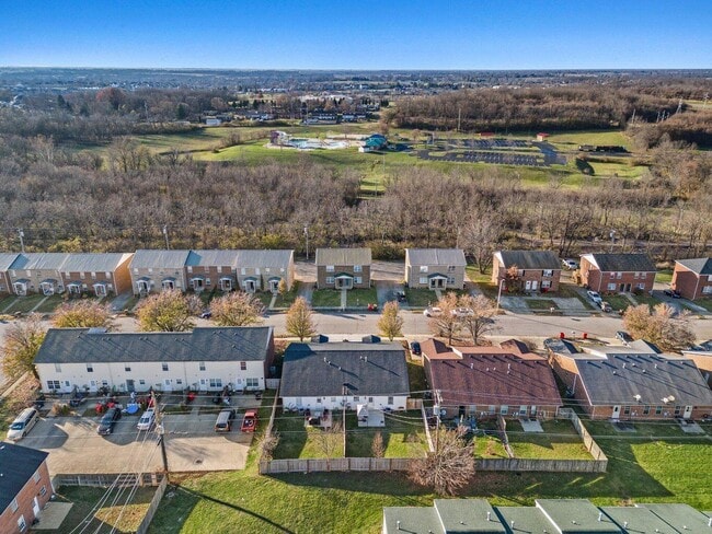 Photo - 154 Garnet Dr