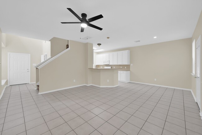 Photo - 122 S Camellia Grove Cir