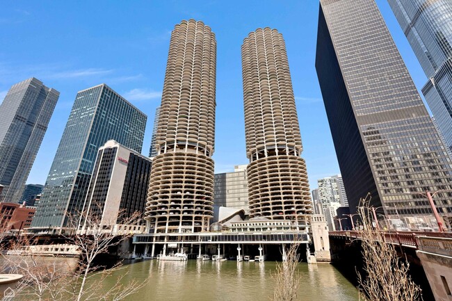 Photo - 300 N State St Condo Unit 5623