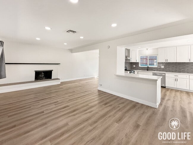 Photo - Modern 3BR/2BA Vista Home with 2-Car Garage and Private Yard