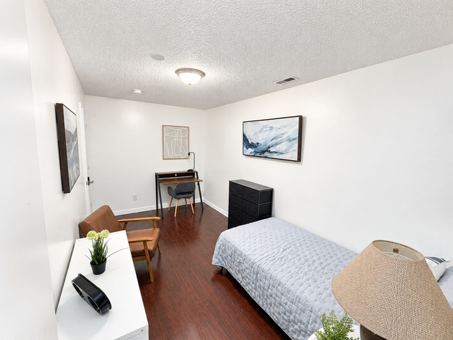 Photo - 68 E 200 S Unit 13 - 13C