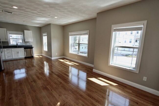 Photo - 9 Dehon St Unit 3