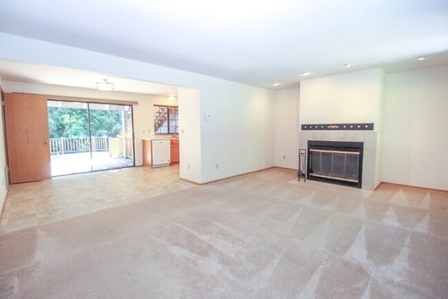 Photo - 20912 W Richmond Rd