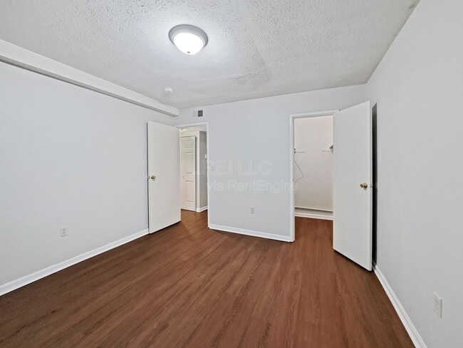 Photo - 3105 Fordhaven Rd Unit 2