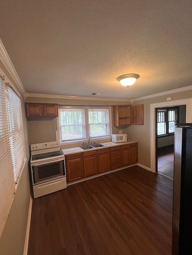 Photo - 5958 Dayton Blvd