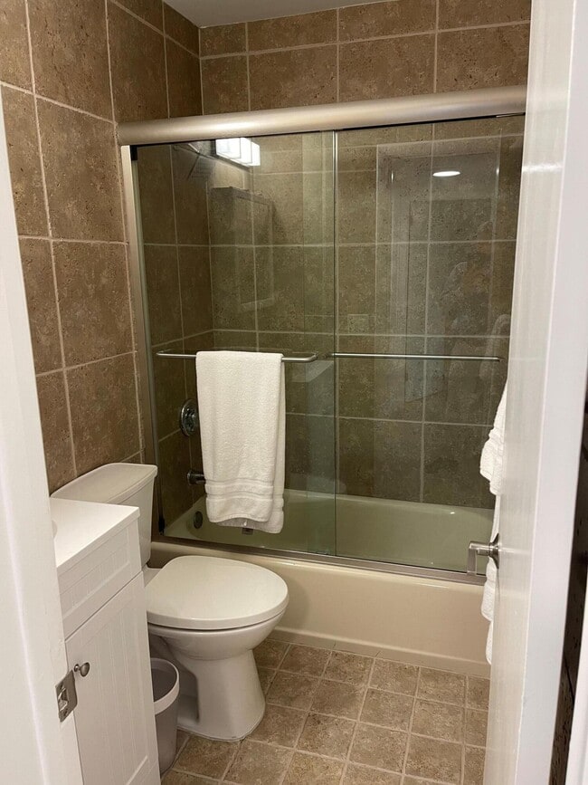 Photo - 234 Oleander Ave Unidad 2