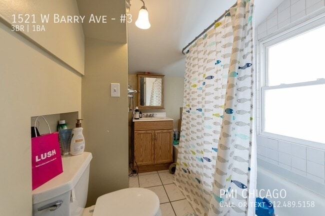 Photo - 1521 W Barry Ave Unit #3