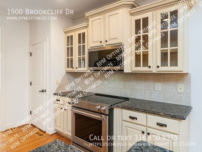Photo - 1900 Brookcliff Dr