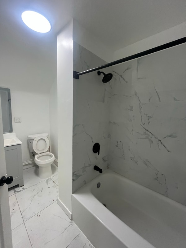 Photo - 8 Davis Ave Unidad 3