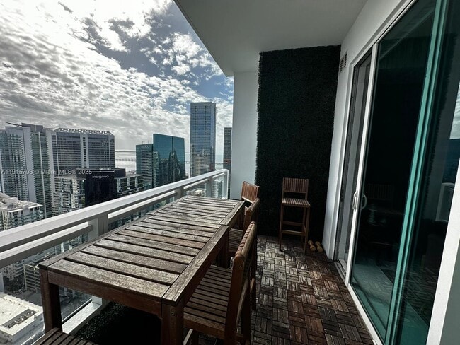 Building Photo - 1080 Brickell Ave Unit 4202