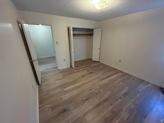 Photo - Charming 2-Bedroom Townhome in Desirable P...