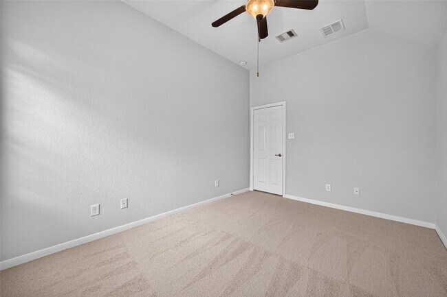 Photo - 50 Vershire Cir