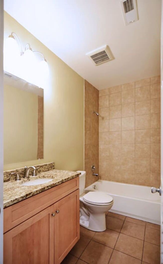 Photo - 1643 N Pearl St