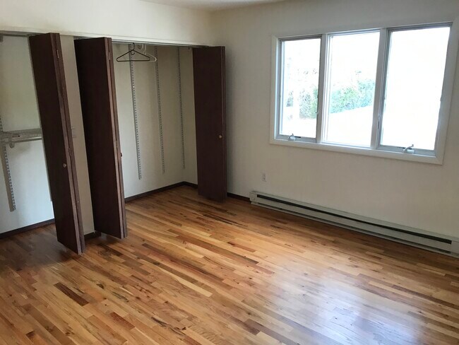 Photo - 21 Davenport Ave Unit 3