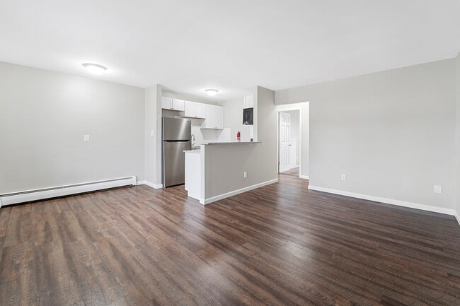 Photo - Melvindale Square